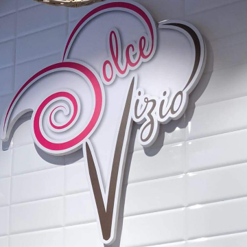 Dolce vizio gelateria artigianale logo