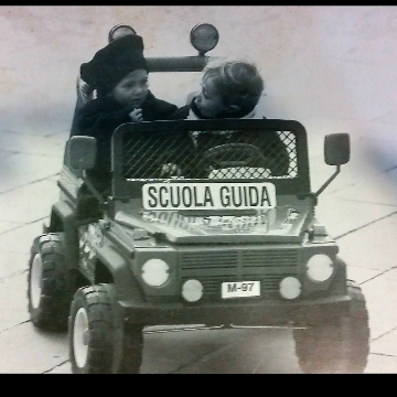 Autoscuola Scucchi logo